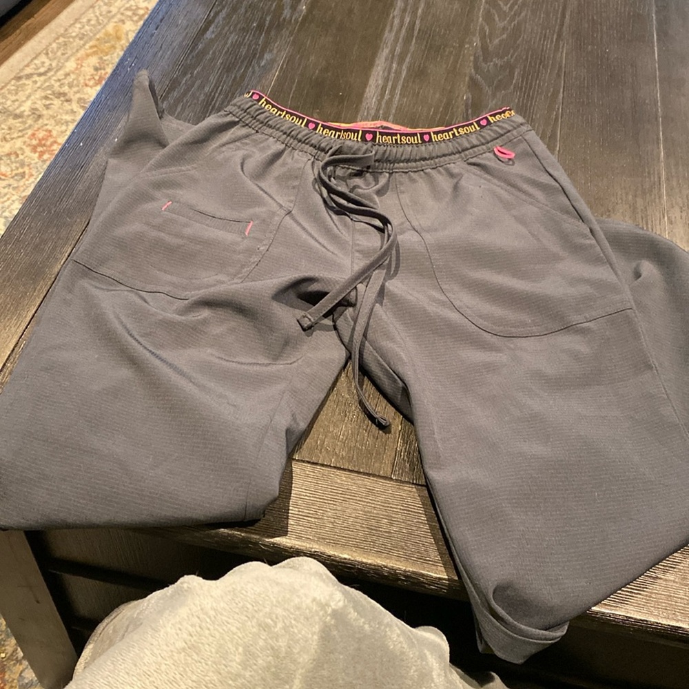 Scrub pants